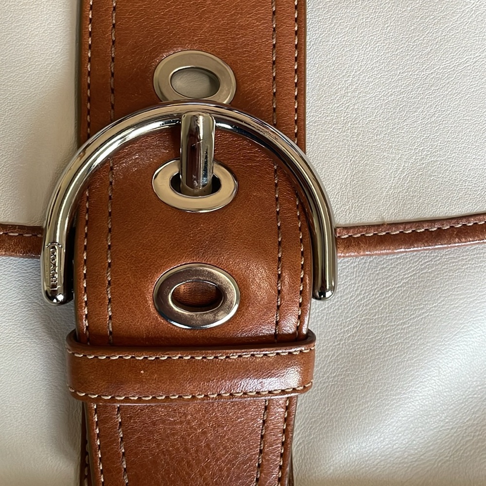 Coach leather shoulder bag - Picture 2 of 10